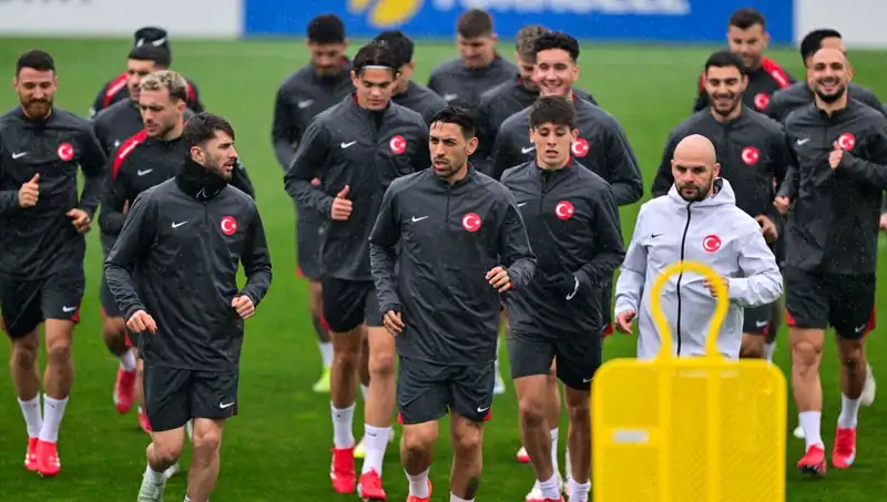Milli Takım Çalışmalarına Başladı: İki Futbolcu Kampa Giremedi!