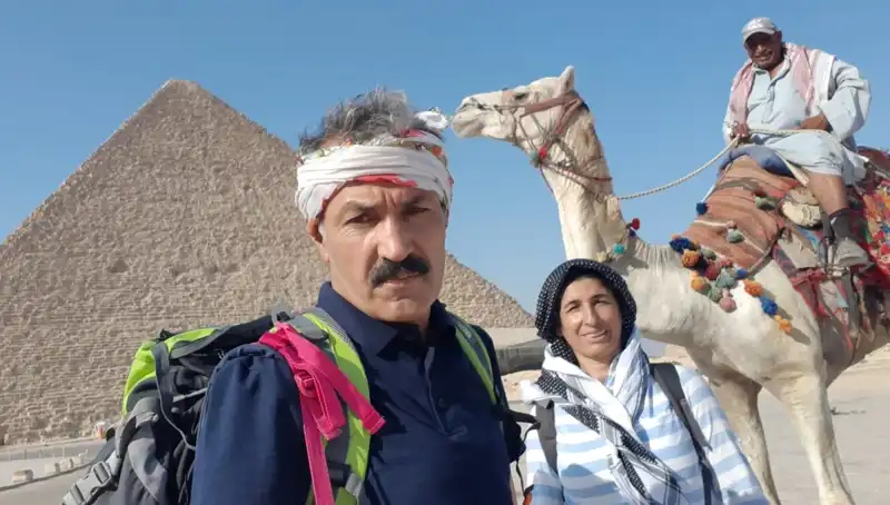 Şırnaklı Çiftin 16 Yılda 6 Kıtada Gezdiği İnek Masrafları