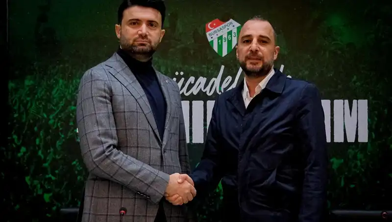Batalla'nın Ayrılığından Sonra Bursaspor'un Yeni Teknik Direktörü Açıklandı