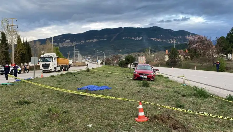 Karabük'te Trafik Faciası: Aynı Aileden Dört Kişi Hayatını Kaybetti
