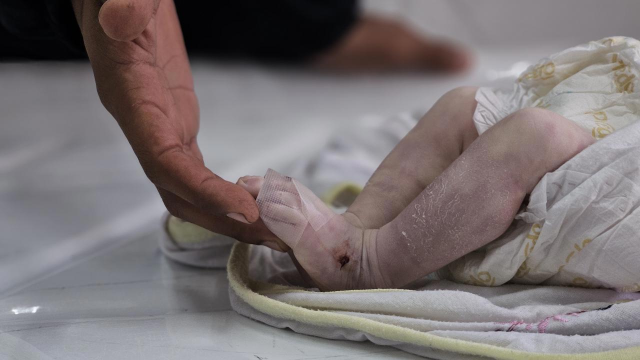 Gazze'de Soğuktan Can Veren Bebek Sayısı 7'ye Yükseldi